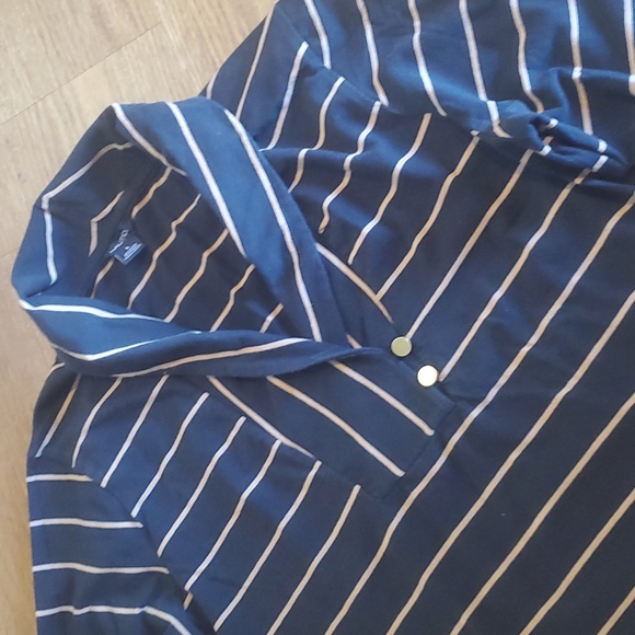 Nautica 3/4 sleeve top - Picture 2 of 7